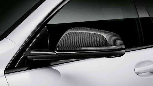 Volante M Performance, BMW Série 4 Coupé, G22, 2020 Close-up do volante M Performance, BMW Série 4 Coupé, G22, 2020