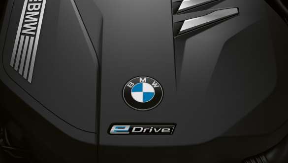 BMW Série 7 Sedan, motor elétrico BMW Série 7 Sedan: close-up do motor elétrico