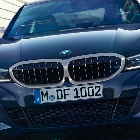 Grade dupla do BMW M340i xDrive Sedan Visão ampliada da grade dupla do BMW M340i xDrive Sedan G20 Preto safira metálico