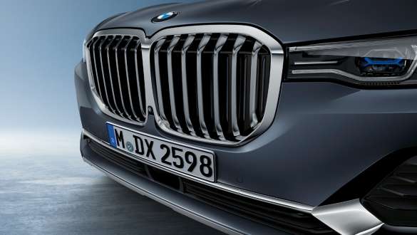 Detalhes da grade dianteira do BMW X7 2020 / 2021 Detalhes da grade dianteira do BMW X7 2020 / 2021