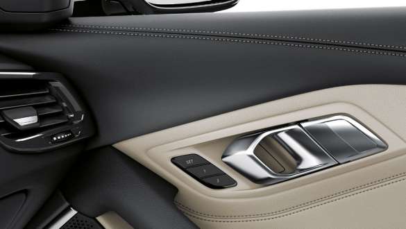 Detalhes do sistema de som Harman Kardon embutidos no design da porta do BMW Z4 Roadster 2020 Detalhes do sistema de som Harman Kardon embutidos no design da porta do BMW Z4 Roadster 2020