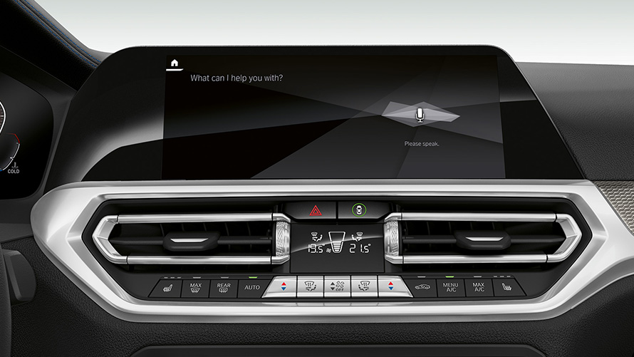 BMW Série 3 Sedan (G20), BMW Intelligent Personal Assistant. Close-up frontal do display da cabine do BMW Série 3 Sedan (G20) com BMW Intelligent Personal Assistant.