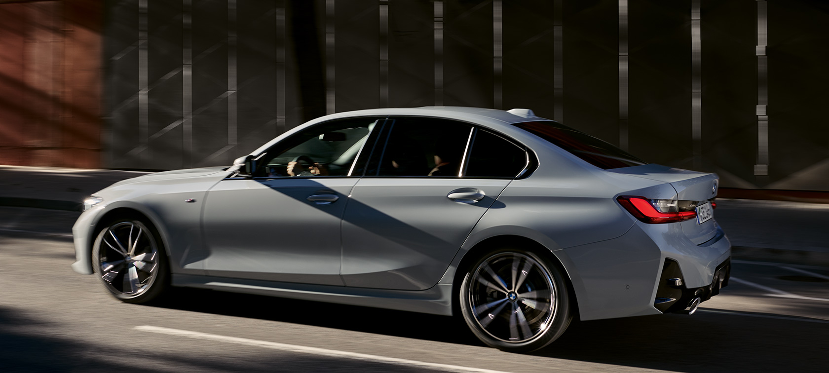 BMW Série 3 Sedan, LCI, G20, design exterior, vídeo BMW Série 3 Sedan, LCI, G20, design exterior, vídeo