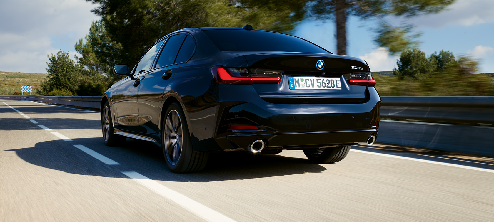 BMW Série 3 Sedan, veículo plug-in híbrido, G20, vídeo BMW Série 3 Sedan, veículo plug-in híbrido, G20, vídeo