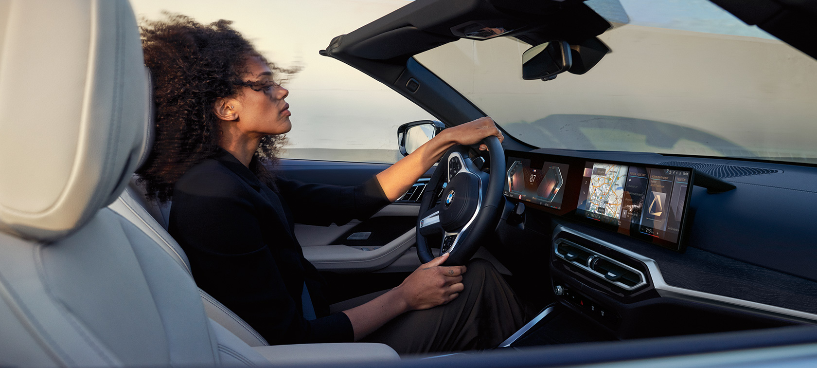 Serviços digitais e sistemas de assistência ao condutor do BMW Série 4 Cabrio, G23, 2020 BMW Série 4 Cabrio, G23, 2020, interior, sistemas de assistência ao condutor, serviços digitais
