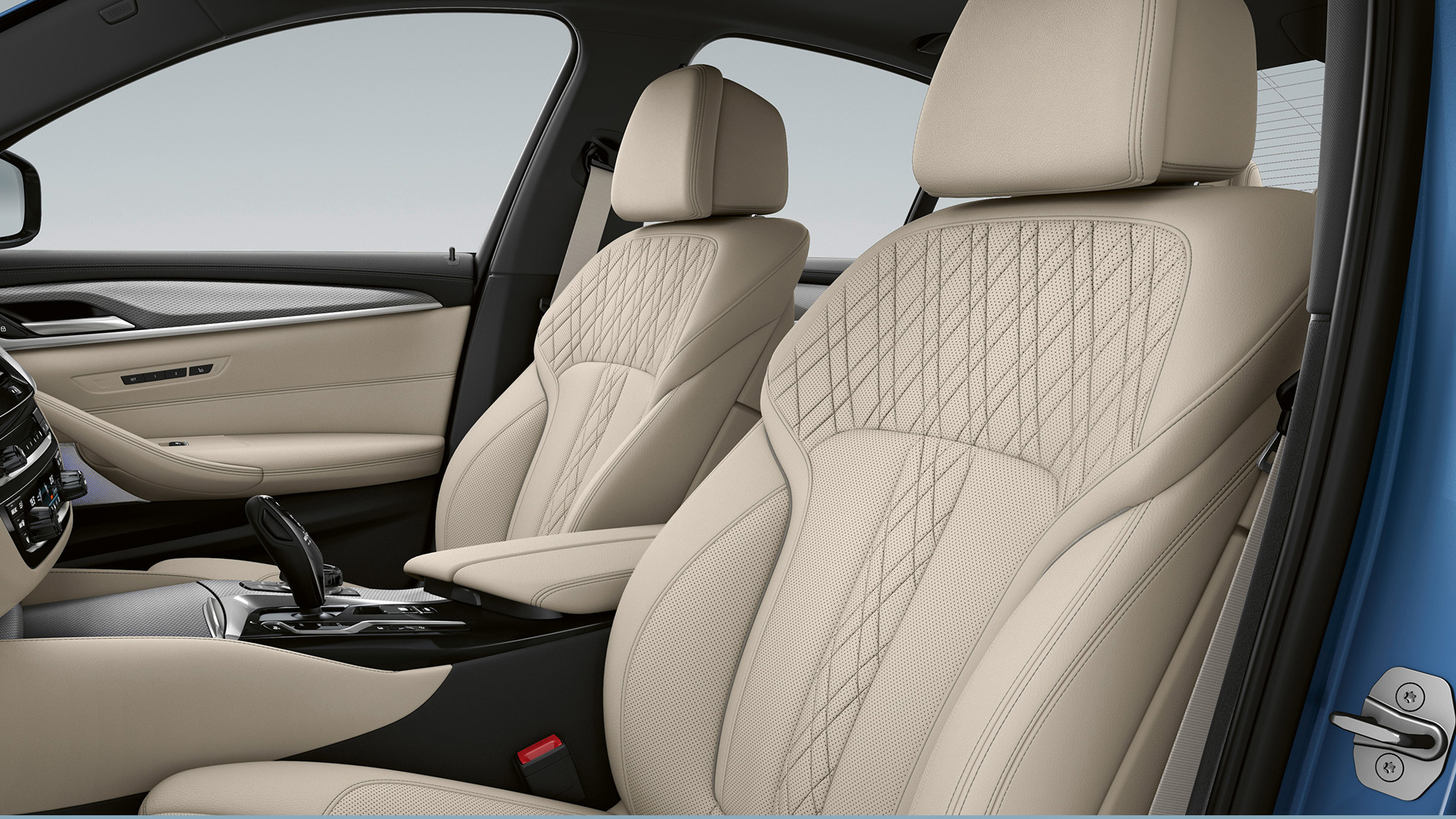 Estofos, BMW Série 5 Sedã híbrido Plug-in, G30, Pack Desportivo M Revestimentos em couro Dakota em preto com costuras contrastantes em azul, BMW Série 5 Berlina 520d xDrive, G30, 2020, Pack Desportivo M, interior