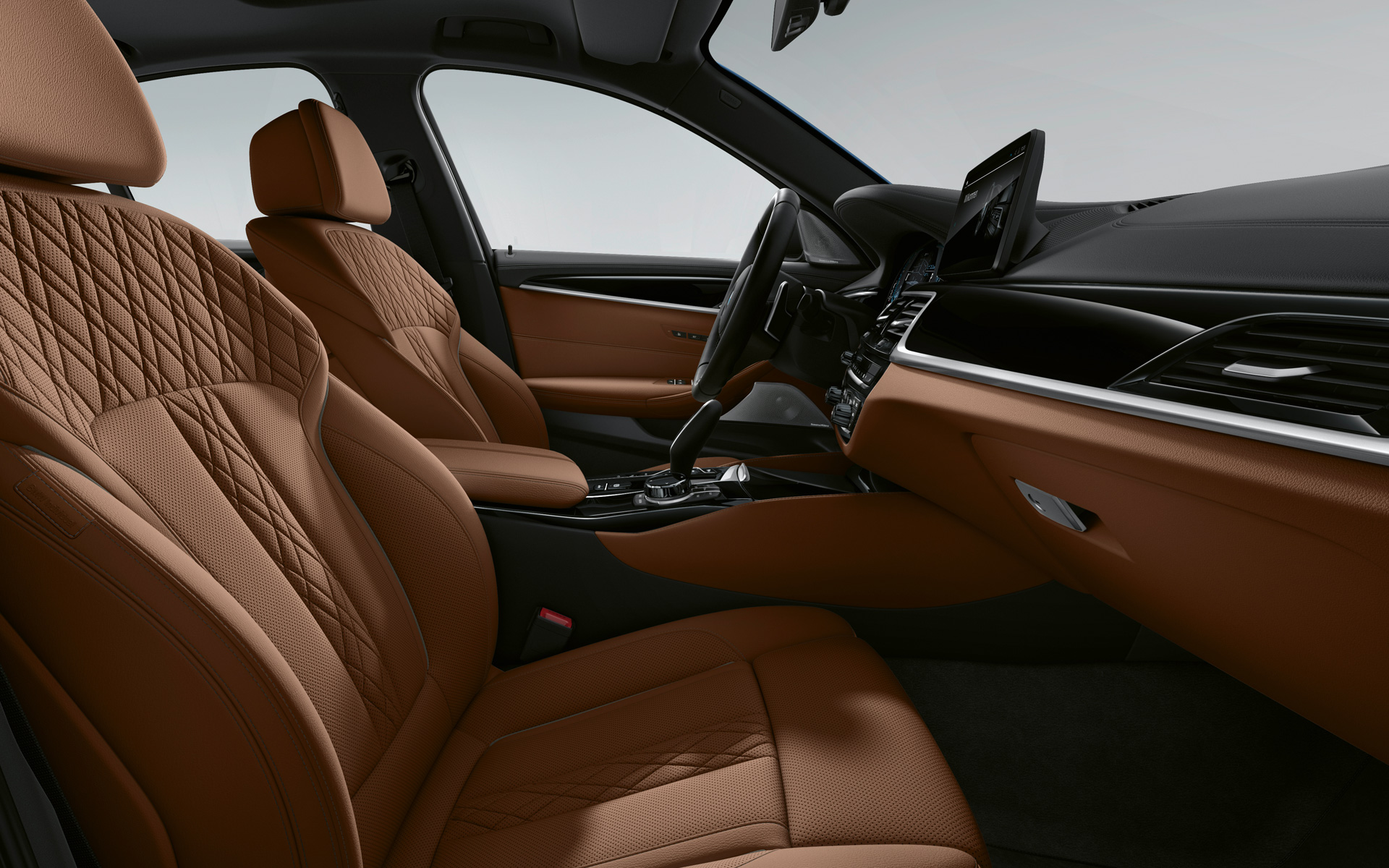 BMW Série 5 Sedã G30, LCI, interior integralmente em couro Merino Tartufo, linha BMW Individual BMW Série 5 Sedã G30 com Cores Remodeladas, 2020, interior integralmente em couro Merino Tartufo, linha BMW Individual