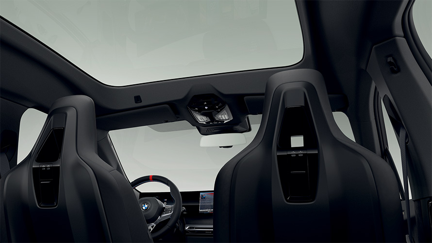 SUV elétrico BMW iX M60 i20, veículo elétrico, assentos multifuncionais, teto panorâmico de vidro, interior.