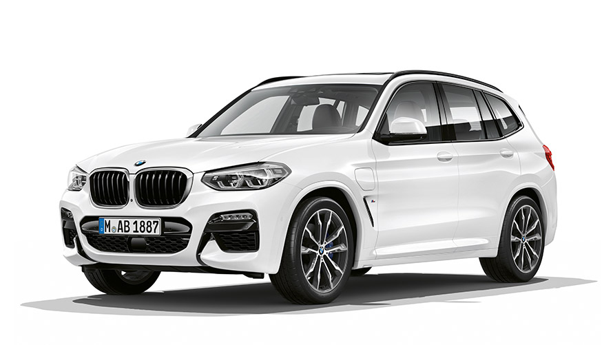 BMW X modelo BMW X3 plug-in híbrido G01 visão lateral 3/4 BMW X modelo BMW X3 plug-in híbrido G01 visão lateral 3/4