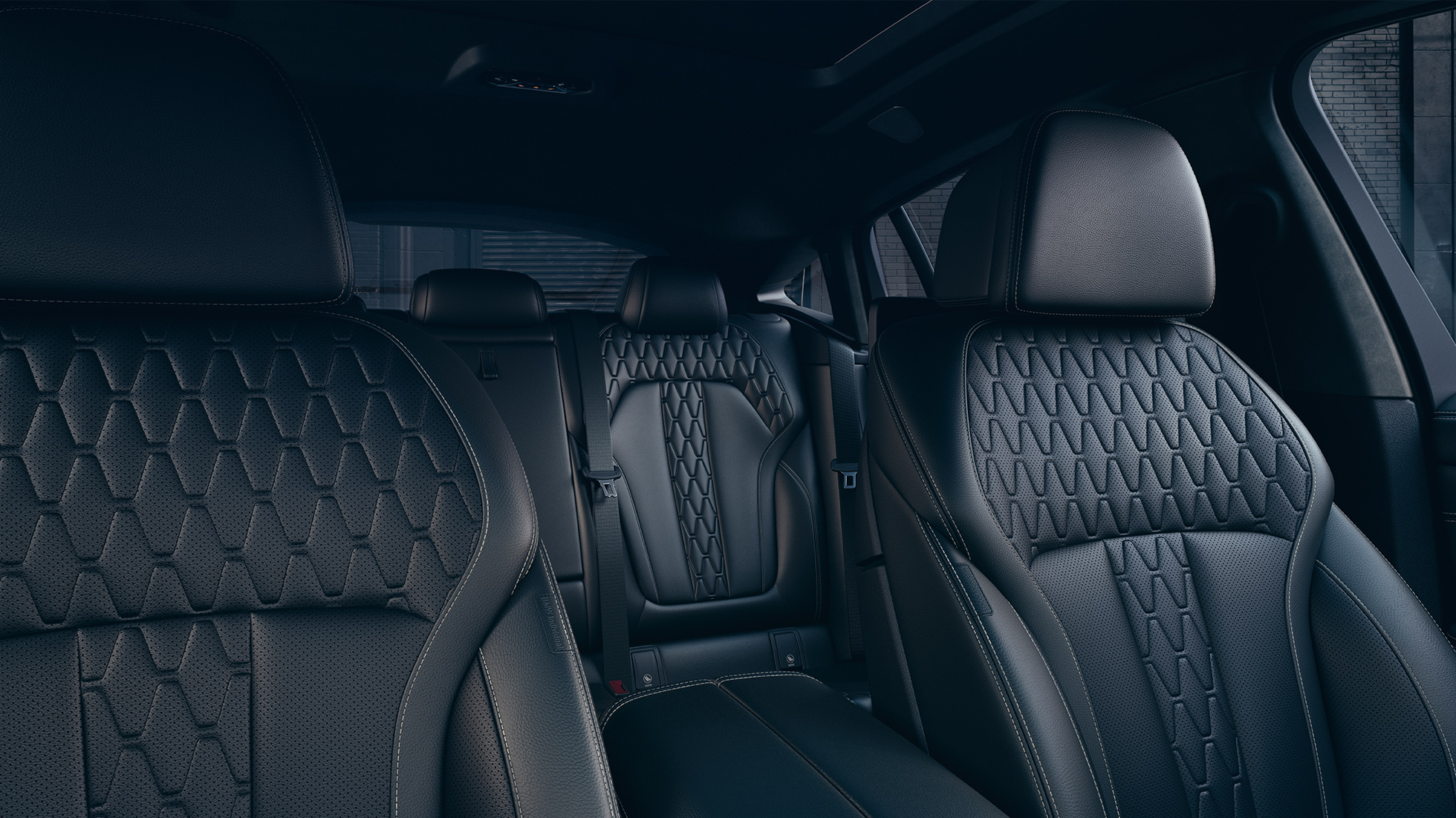 Estofamento do BMW X6. Interior do BMW X6 com estofamento.