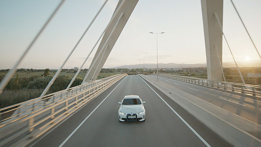 Remote Software Upgrade, Vídeo do BMW IconicSounds Electric Remote Software Upgrade, Vídeo do BMW IconicSounds Electric