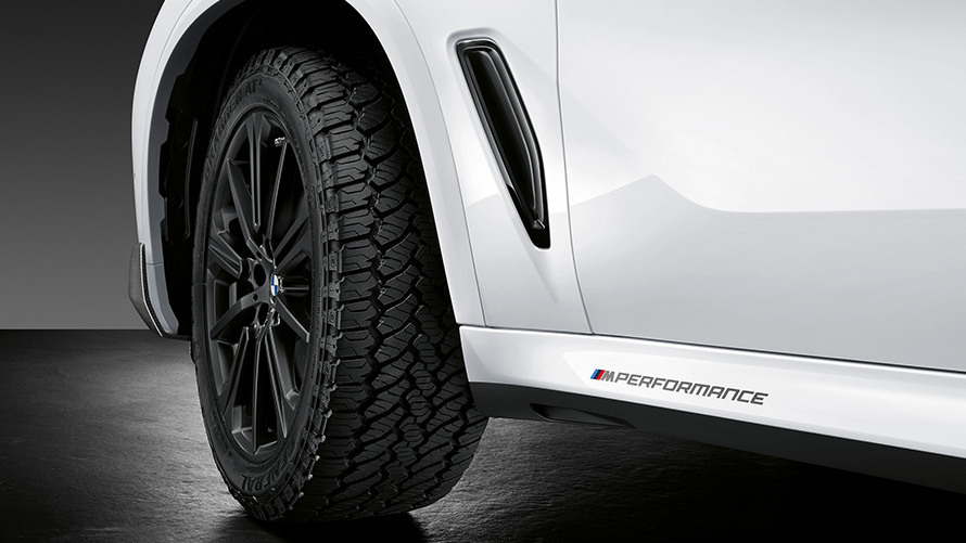 Adesivo com a designação M Performance Peças BMW M Performance, adesivo com a designação M Performance
