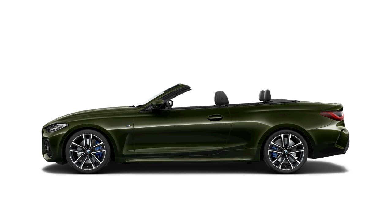 Three-quarter front view BMW 4 Series Convertible Model M Sport G23 2020 BMW 4 Series Convertible G23 2020 Model M Sport Sanremo Green metallic three-quarter front view