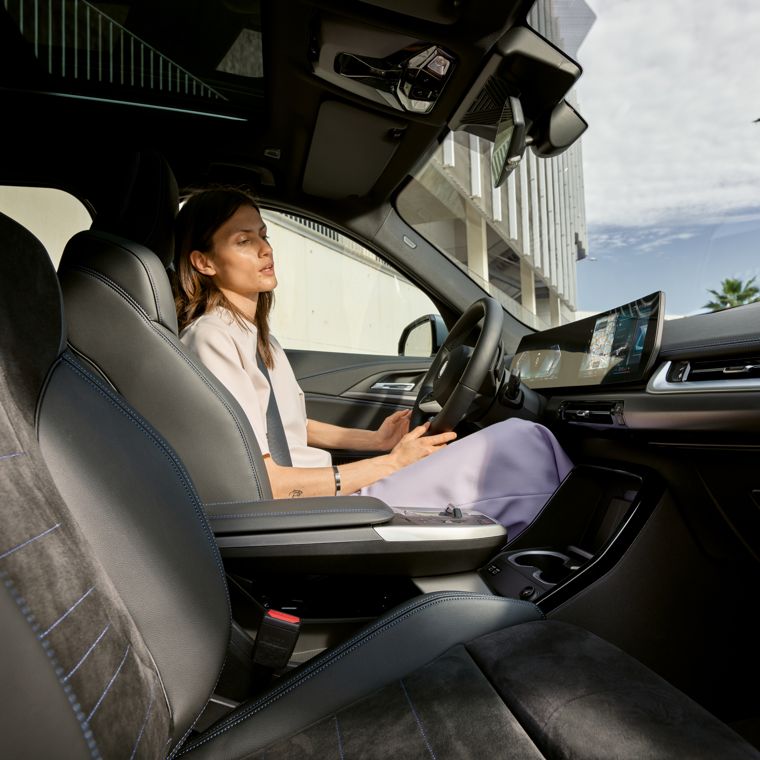 Carros elétricos BMW, Planejamento dinâmico de rotas e carregamento.