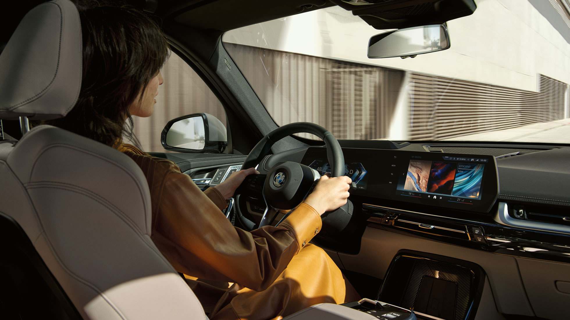 Vista interna BMW X1.