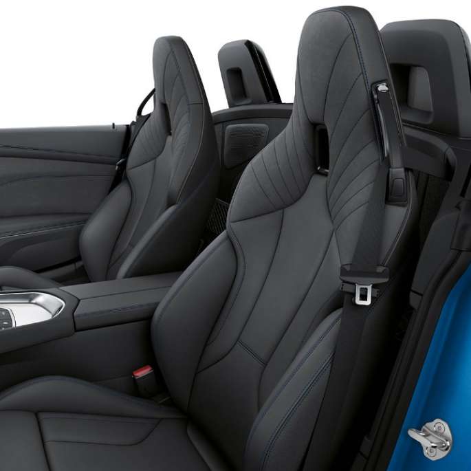 BMW Z4 Roadster Modelo M Sport BMW Z4 Roadster Modelo M Sport, bancos dianteiros